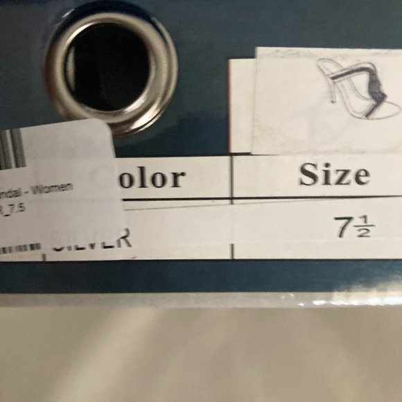 NIB Italina by Summer Rio Silver Sandals sz. 7.5 - Picture 6 of 6